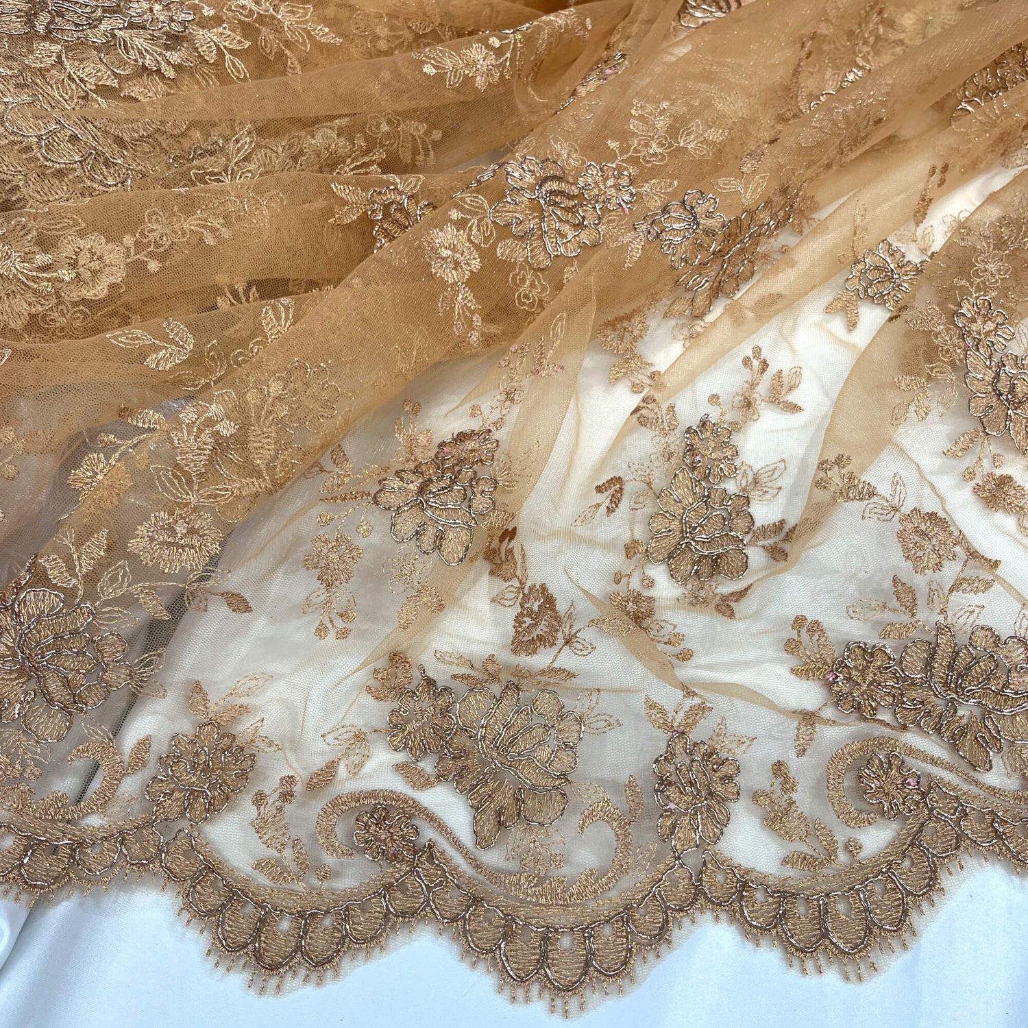 Corded Bridal Lace Fabric on Polyester Net Mesh