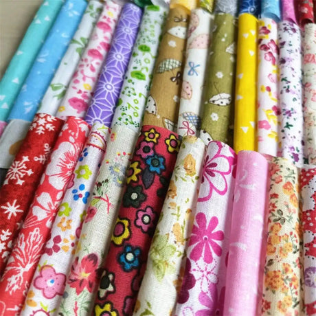 50PCS/lot 10X10cm Cotton Fabric Different Flowers Patterned Handmade Quilting Patchwork Sewing Square Floral Cotton Fabric Craft