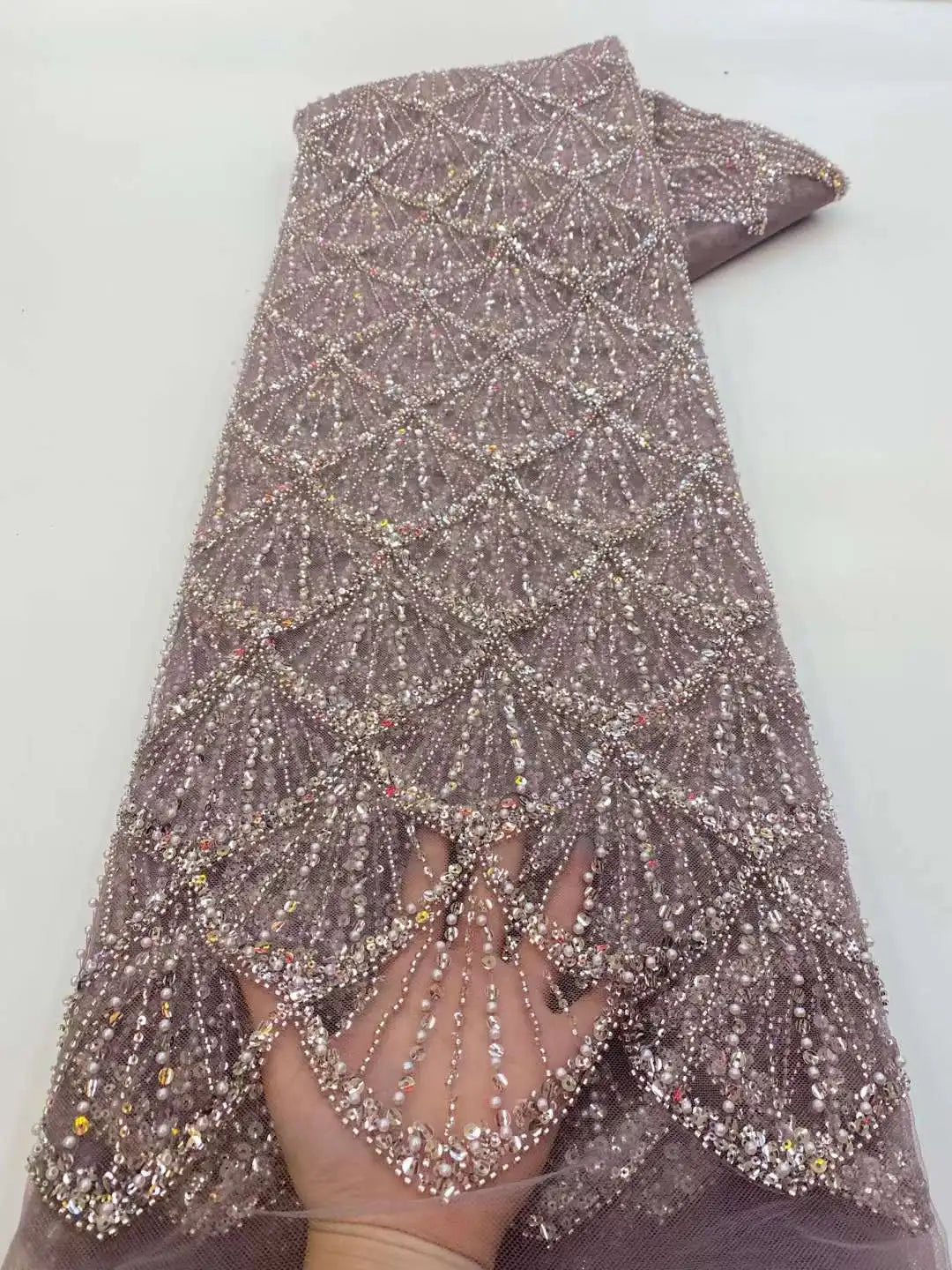 African Heavy Beads Lace Fabric 2024 High Quality Nigerian Sequins Groom Lace French Tulle Fabric For Wedding Party Dress Sewing