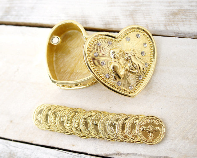 Gold Heart Wedding Arras Box Coin Set with Couple 2 Inch