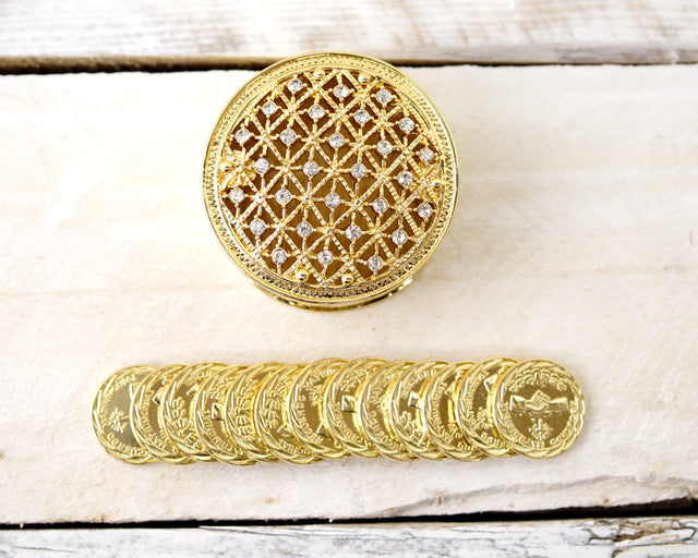 Gold Round Arras Box Coin Set with Rhinestones 2 Inch