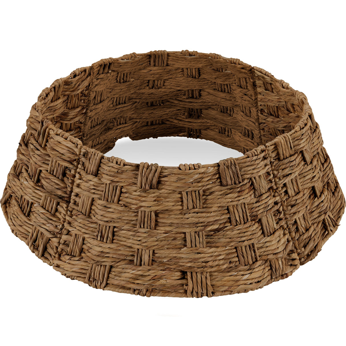 36-Inch Woven Water Hyacinth Christmas Tree Collar