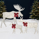 RADYAN lighted Christmas moose family decoration set glowing with 195 LED lights for yard decor