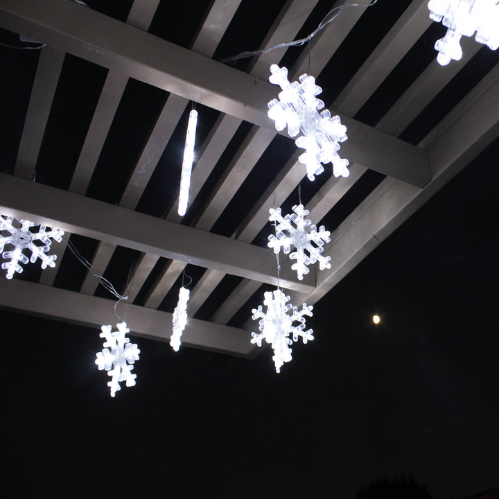 6 LED Snowflake Sparkle String Lights