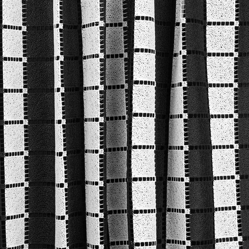 Mechanical Lace Black White