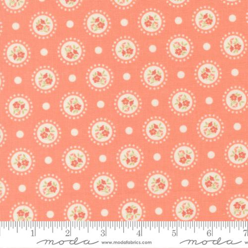 Cotton Fabric Sunbonnet Coral Flower Dots 44/45"