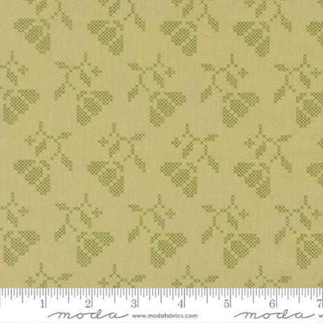 Cotton Fabric Sunbonnet Pear Blooming Stitches 44/45"