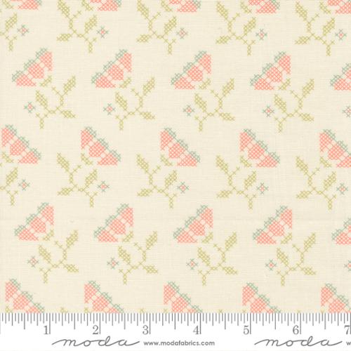Cotton Print Sunbonnet Porcelain Blooming Stitches Fabric