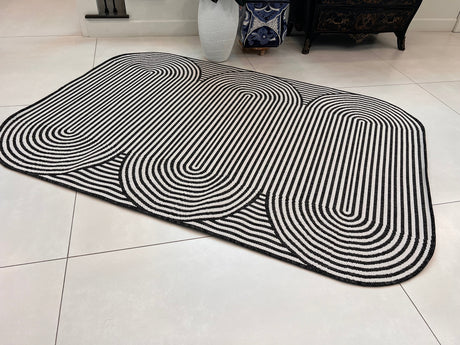 TOV 305 Polypropylene Fabric - Black & Ivory Geometric, Indoor/Outdoor Rug, Organic Live Edge (1 Piece)