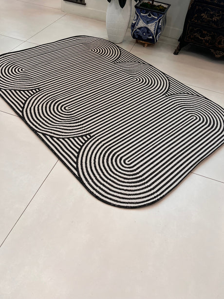TOV 305 Polypropylene Fabric - Black & Ivory Geometric, Indoor/Outdoor Rug, Organic Live Edge (1 Piece)