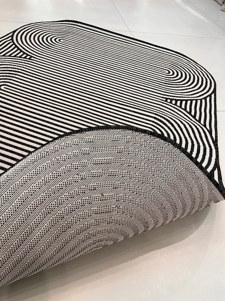 TOV 305 Polypropylene Fabric - Black & Ivory Geometric, Indoor/Outdoor Rug, Organic Live Edge (1 Piece)