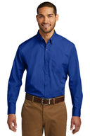 Camisa de popelina sin preocupaciones de manga larga para mujer, talla alta Port Authority®
