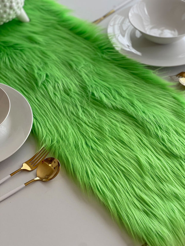 Faux Fur Tablecloth Shaggy Plush 60x60