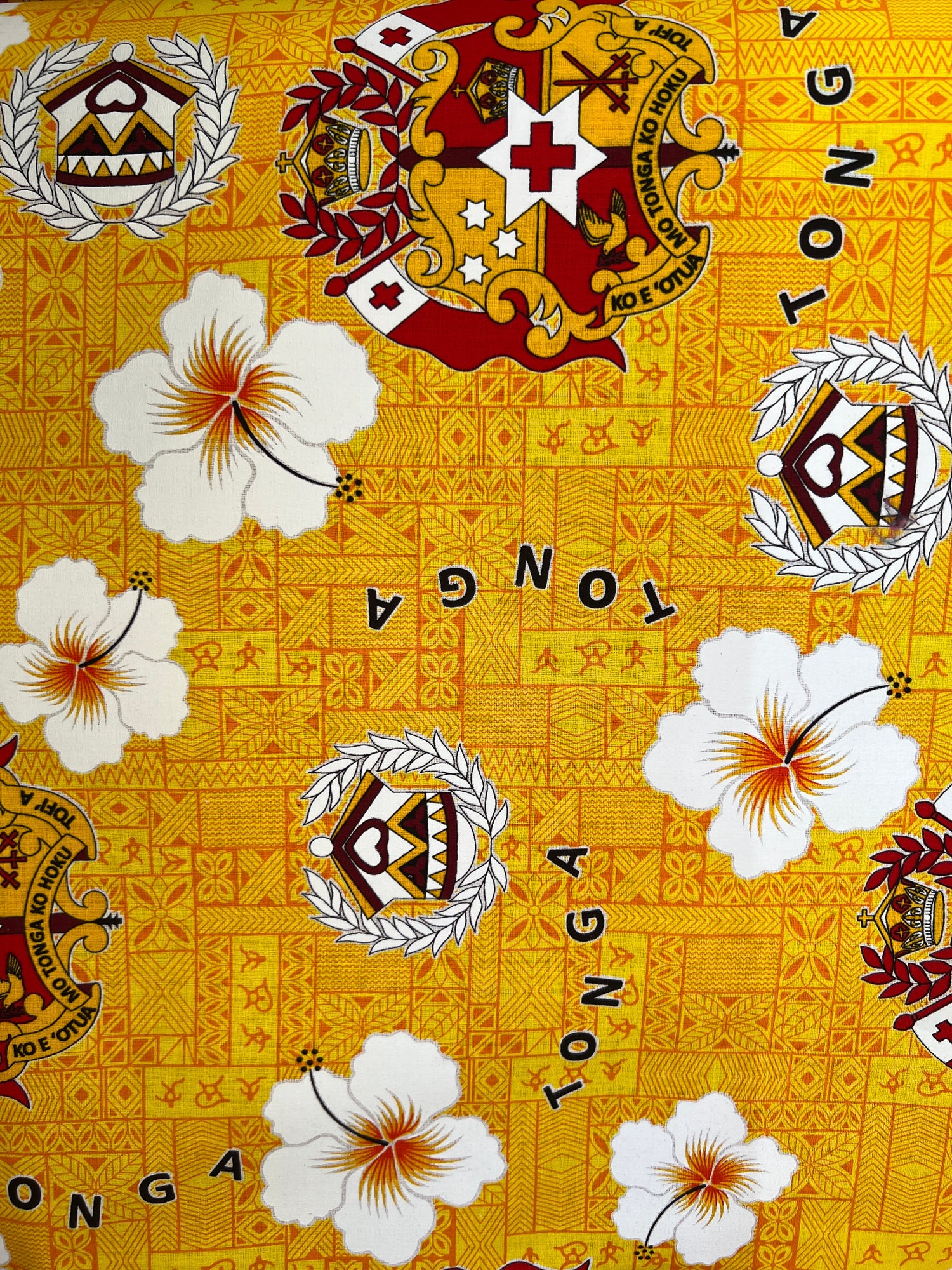 Tonga Seal Hibiscus Cotton Light Barkcloth Fabric - All Over Design, 45" Width (1 Yard)