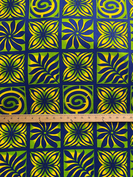 Traditional Polynesian Tapa Checkered Design Cotton Light Barkcloth Fabric - Fuchsia & Black, 45" Width (1 Yard)