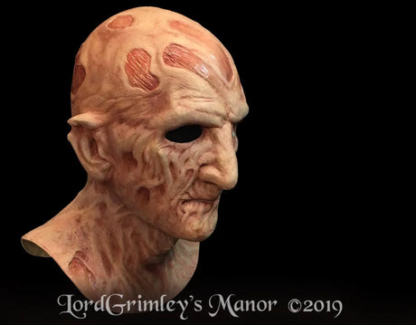 A Nightmare on Elm Street 2: Freddy's Revenge - Deluxe Freddy Krueger Mask with Fedora Hat