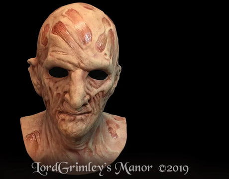 A Nightmare on Elm Street 2: Freddy's Revenge - Deluxe Freddy Krueger Mask with Fedora Hat