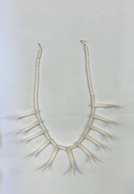 White Ula Nifo Necklace - White Polynesian Pattern (1 Piece)