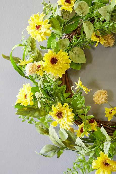 24 Inch Yellow Mixed Gerbera Daisy Wreath Decorative Spring Summer Floral Door Wall Wreath