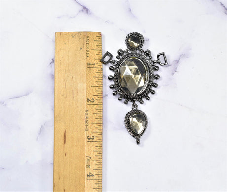 Rhinestone Connector Gunmetal Medieval 2x3