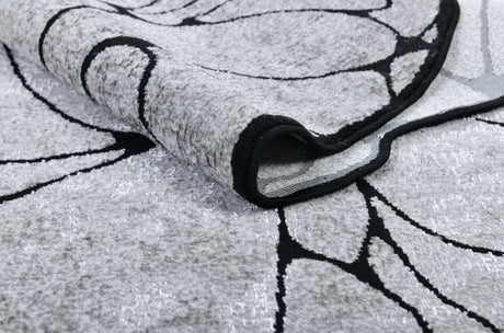 Z322A POL807 Polyester Area Rug - Silver-Toned With Bold Irregular Black Geometric Detailing, Black, 5' 3" X 7' 6" (1 Rug)