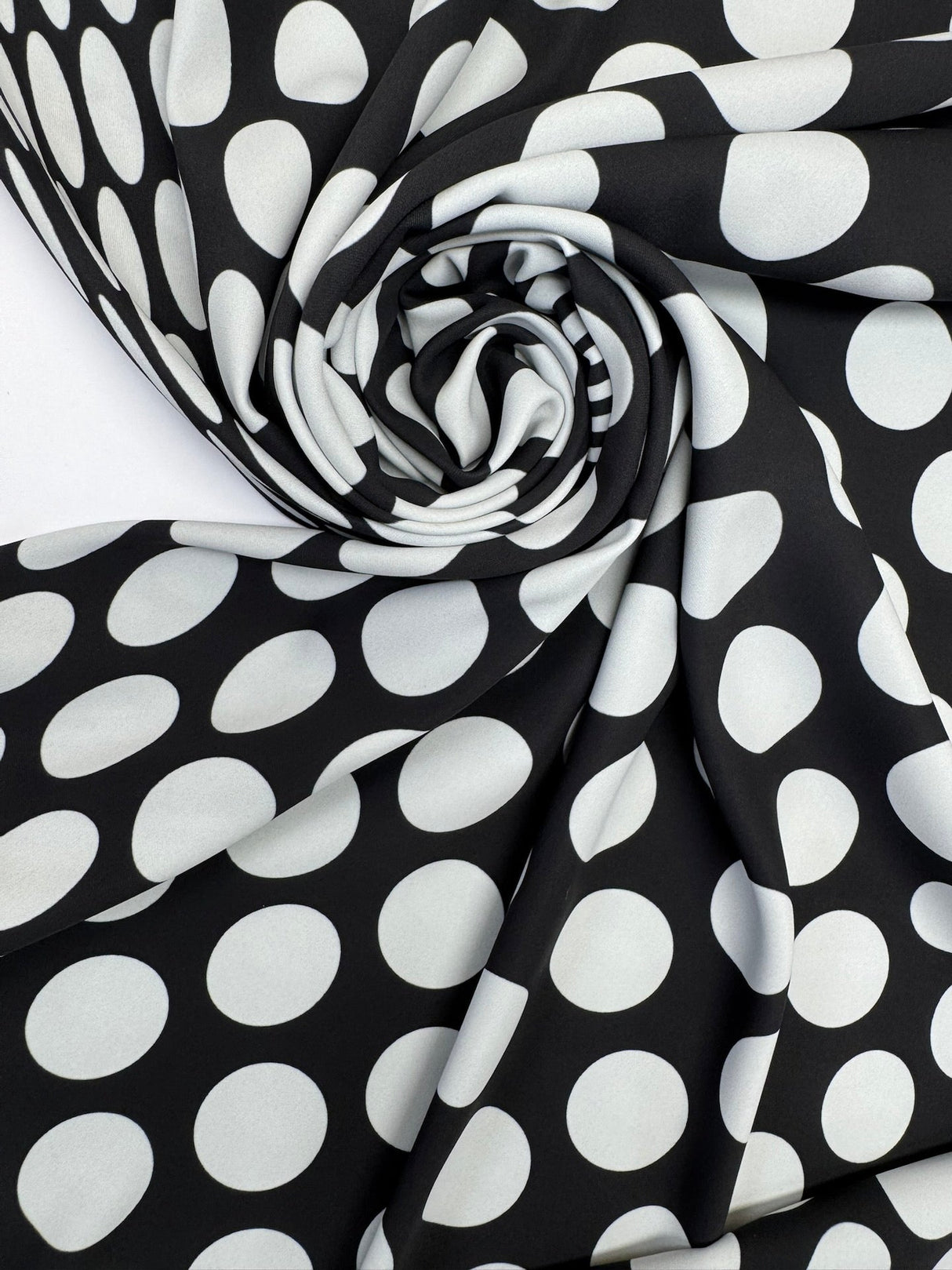 Polyamide Crepe Geometric Black White