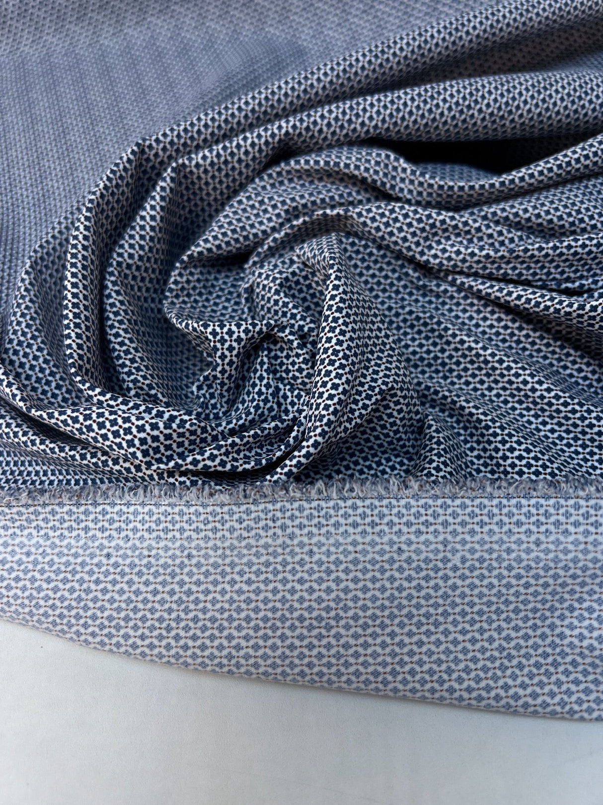 Polyamide Elastane Crepe Printed Blue White