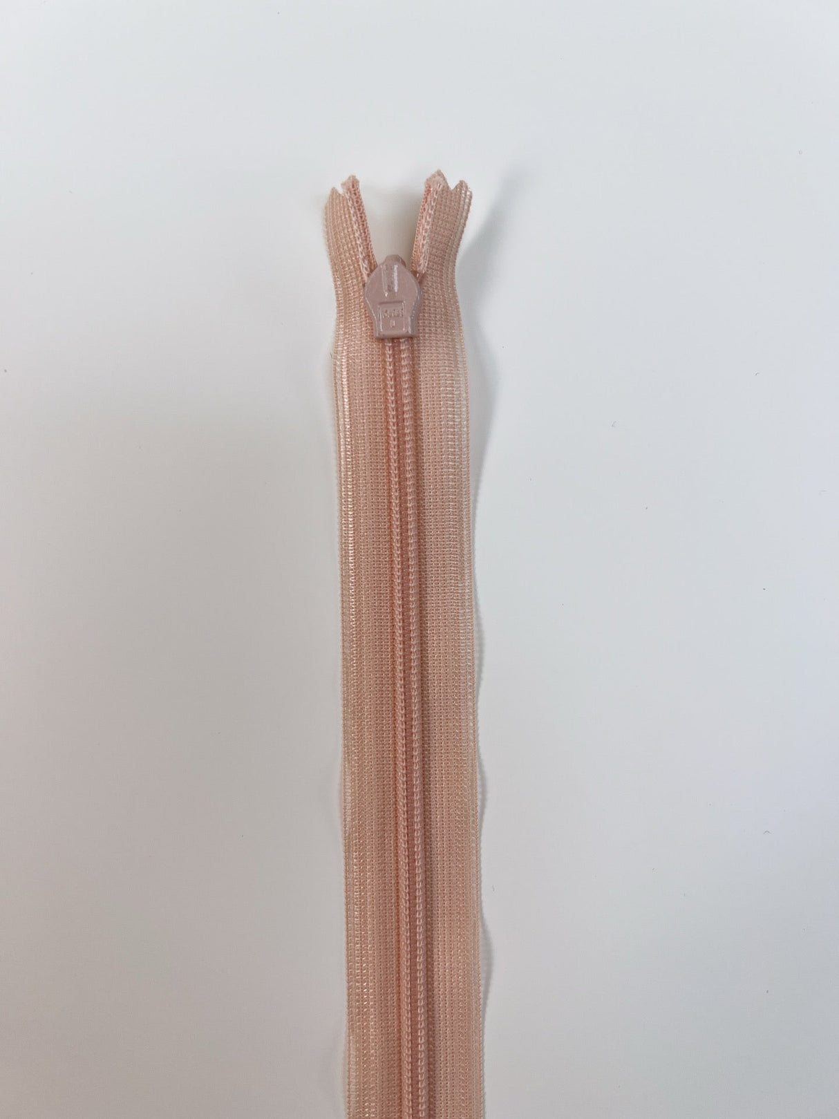 Beige Polyamid Sewing Notions