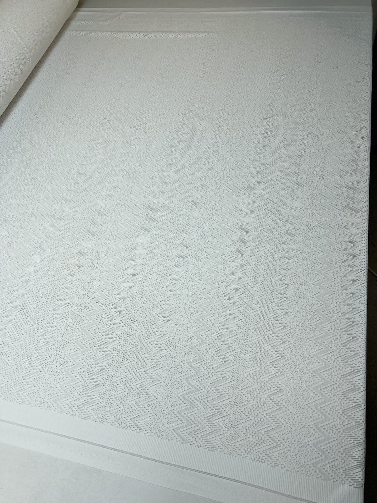 Polyamide Elastane Knitted Fabric White Geometric