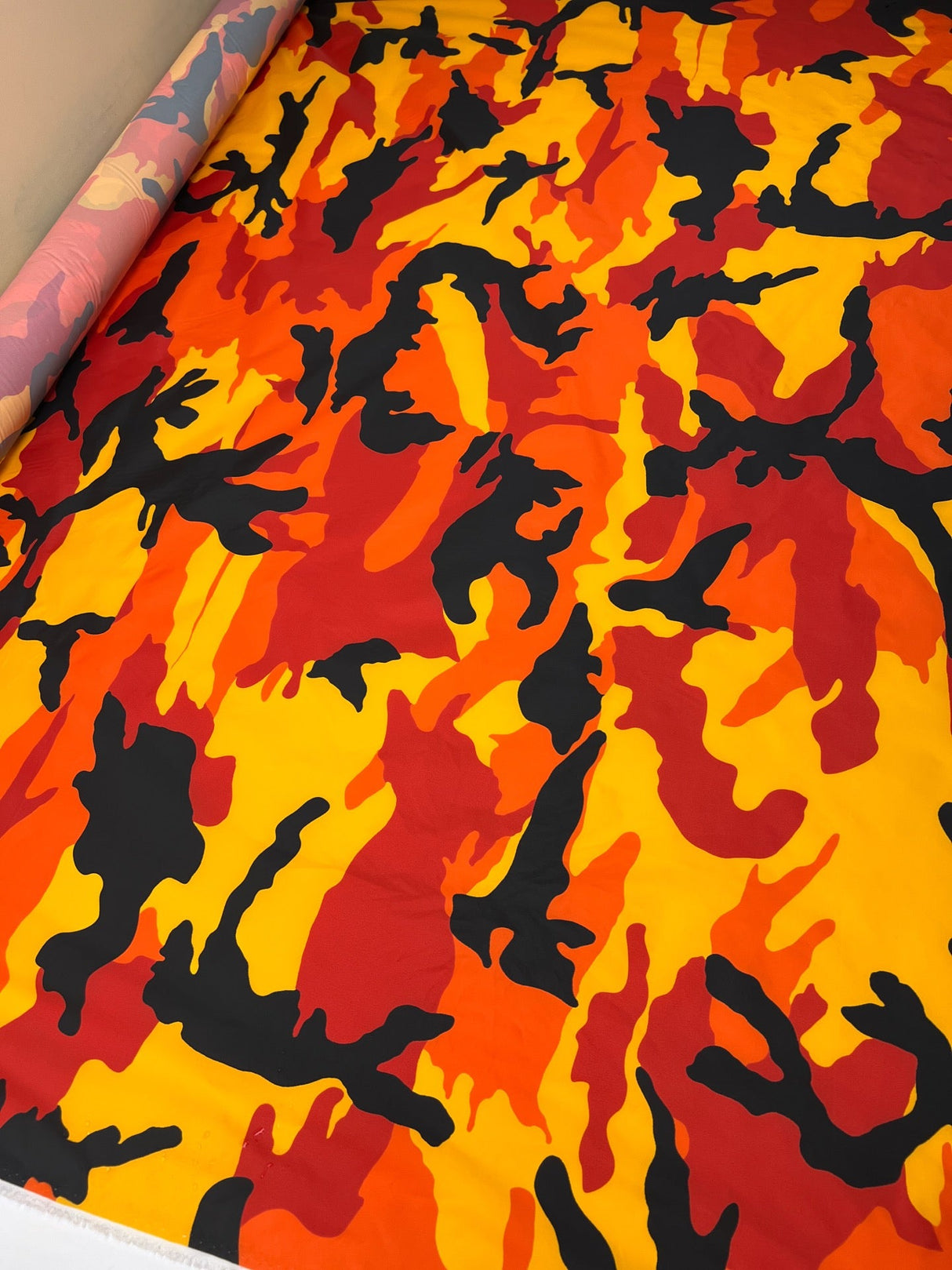 Polyamide Woven Multicolour Printed Waterproof Fabric