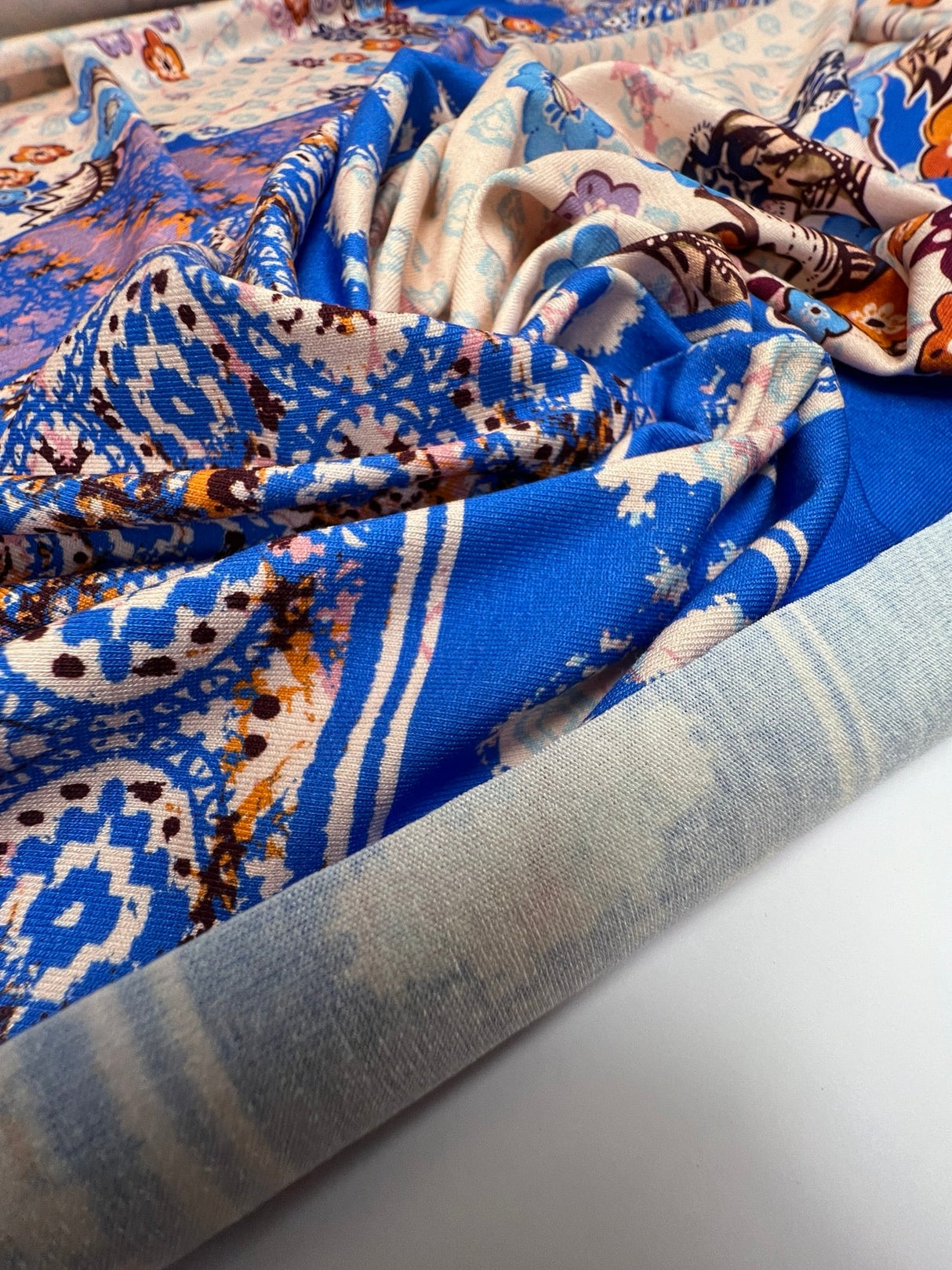 Viscose Knit Printed Beige-Blue