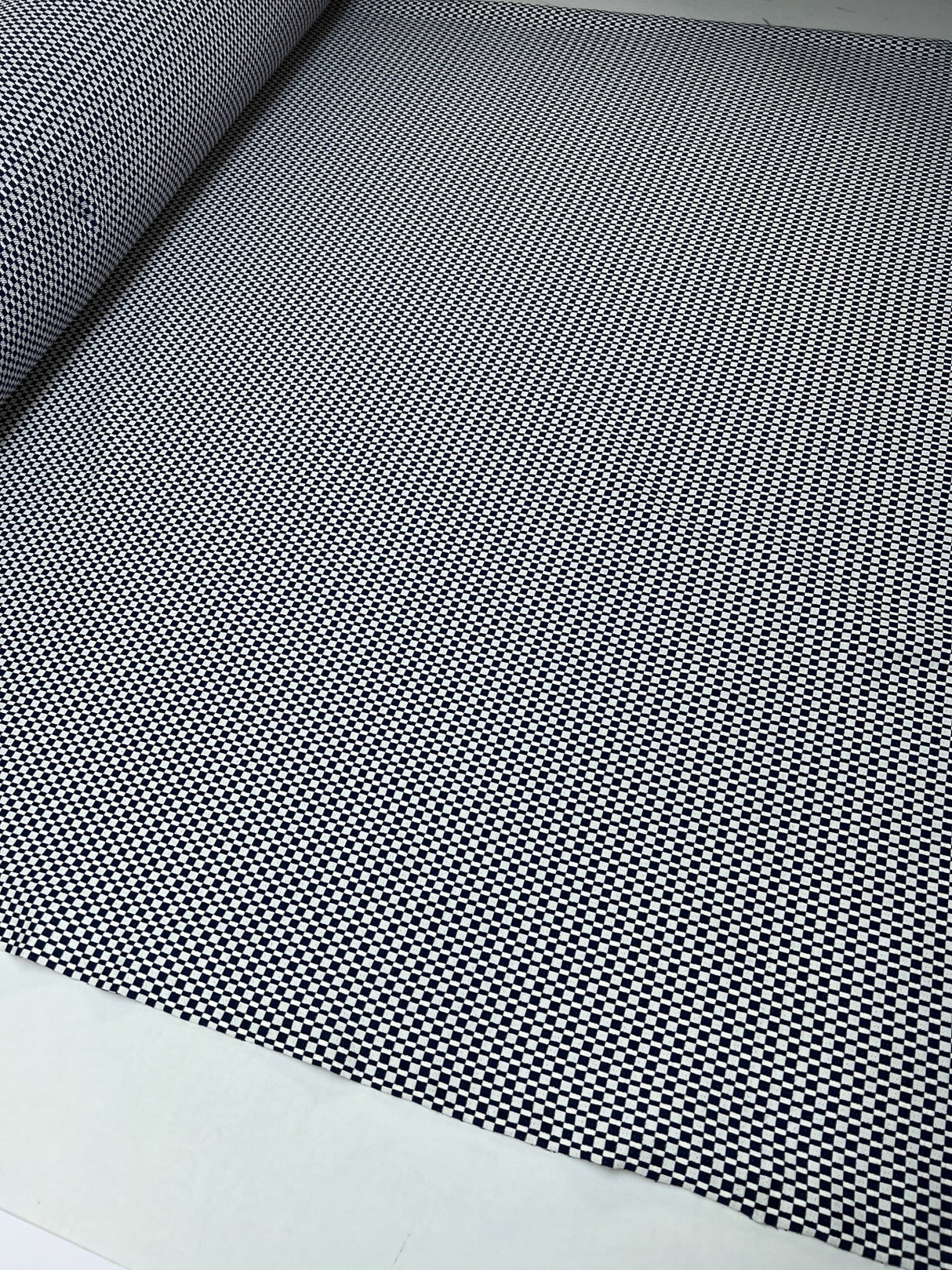 Polyamide Elastane Knitted Fabric Checked White Blue