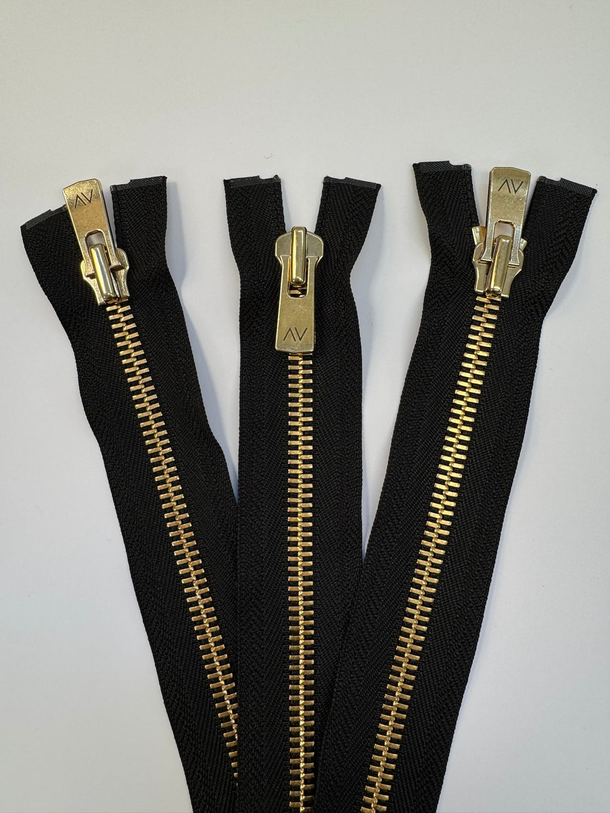 Golden Black Metal Sewing Notions