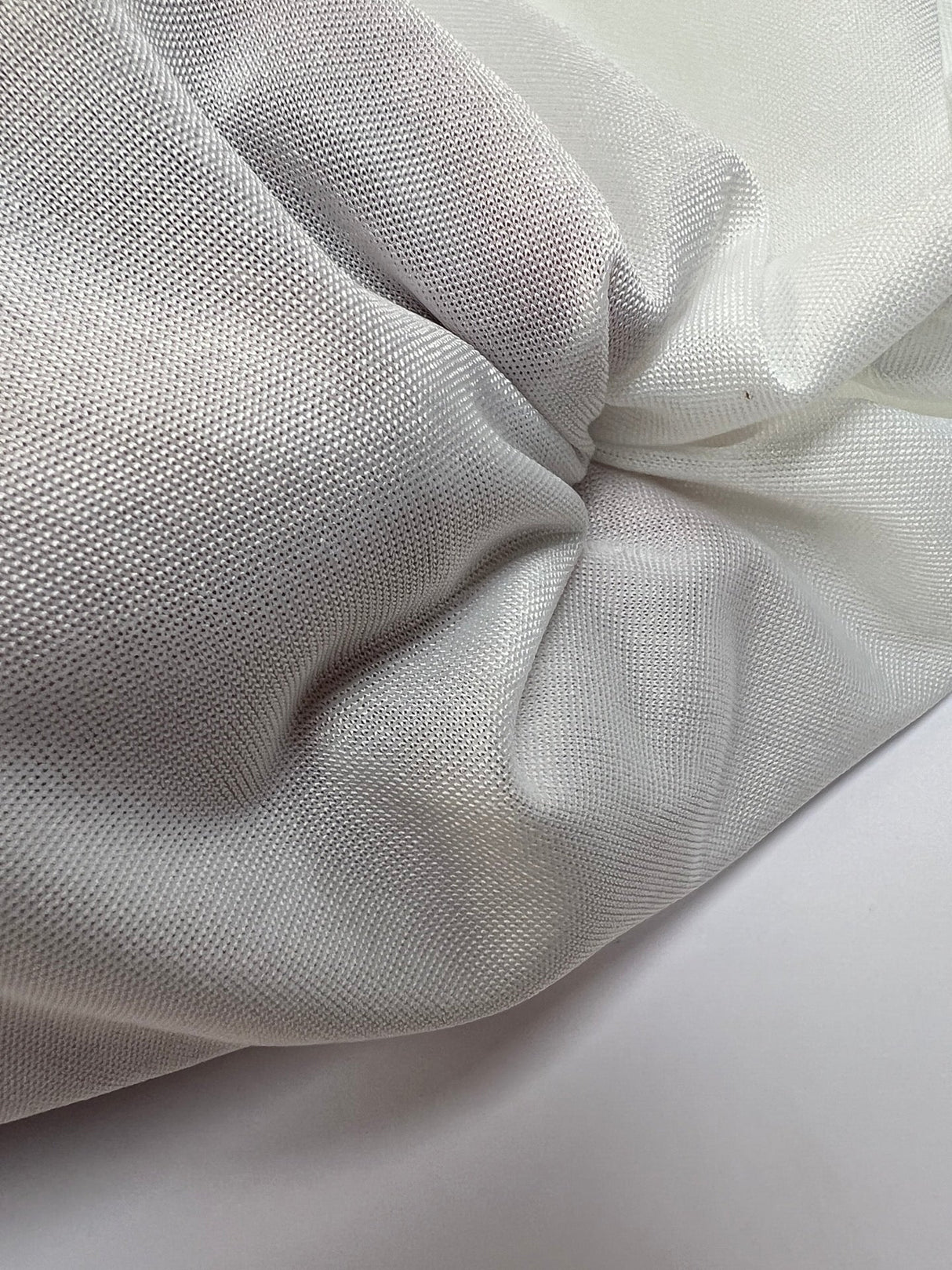 White Polyester Elastane Knitted Fabric