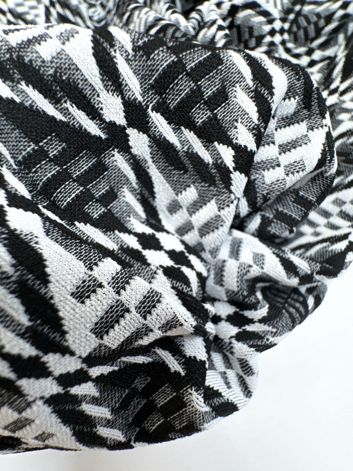 Polyamide Elastane Jacquard Knit Black White