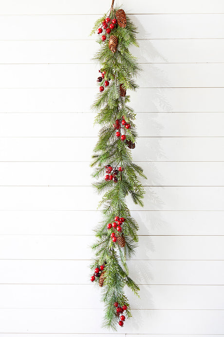 5' Berry Pine with Pinecones Garland