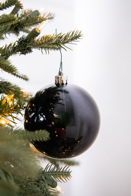 3.9” Shiny/Matte Black Shatterproof Ornaments - Set of 4