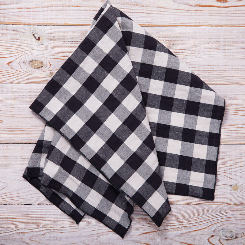Picnic Checkers Polyester Fabric - Gingham Checkered, 1" X 1", 58/60" Width (1 Yard)