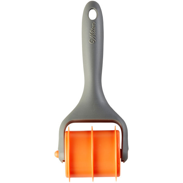 Wilton Fondant Ribbon Cutter with Interchangeable Handle