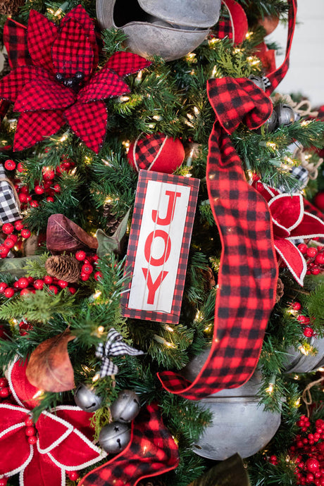 9.4” L Buffalo Check Wood Holiday Sign