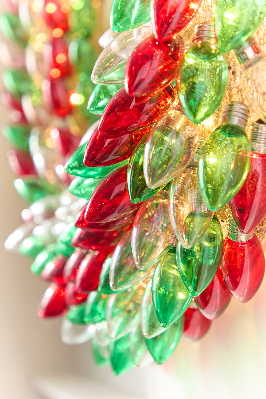 30" Mr. Christmas C9 Bulb Wreath - Red, Green & Clear