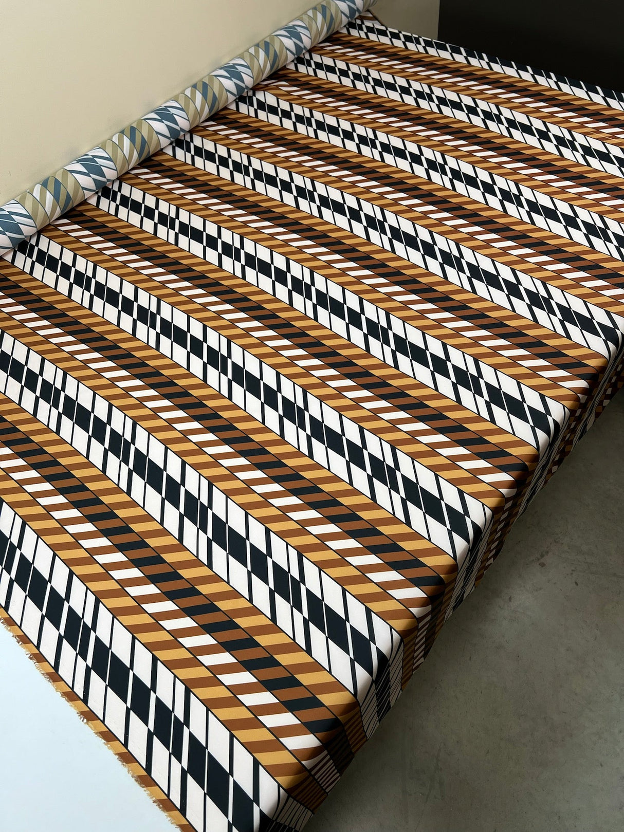 Polyester Sateen Printed Brown Black