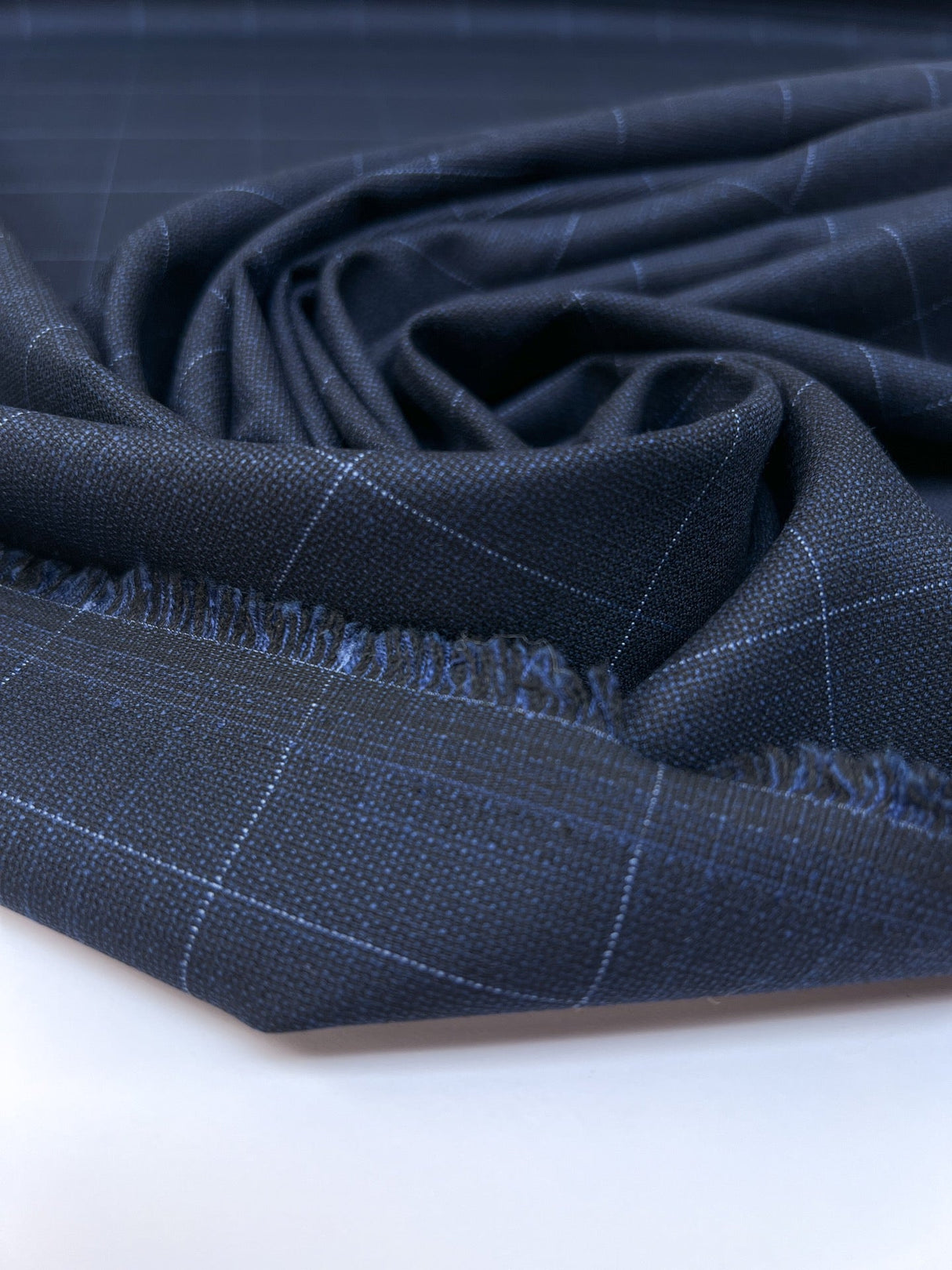 Checked Blue Polyamide Viscose Suiting Fabric