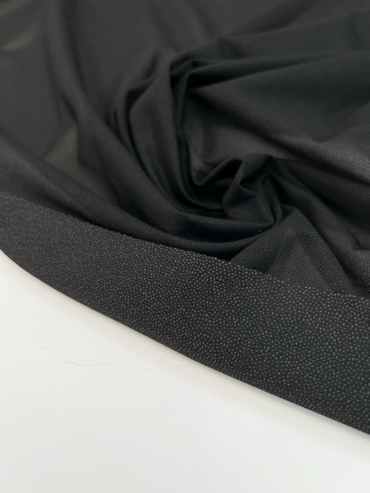 Polyamide Interlining Fabric Black
