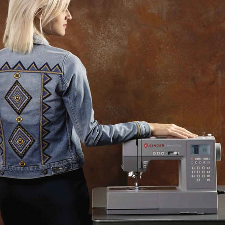 SINGER Heavy Duty 6800C Sewing Machine