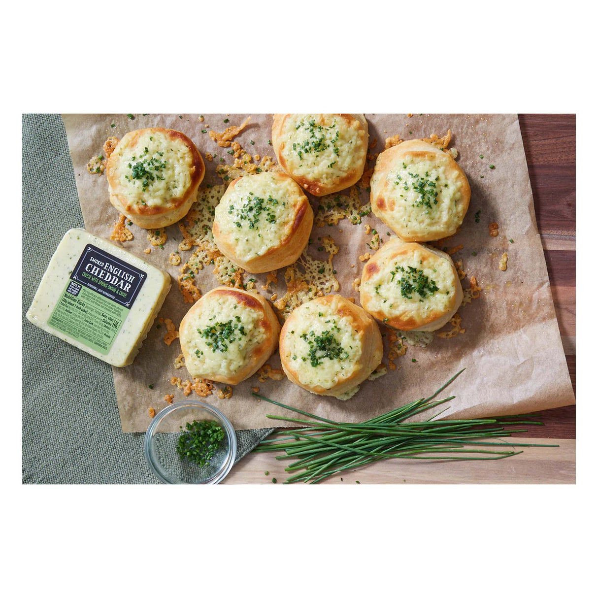 Smoked English Cheddar with Onion & Chive
