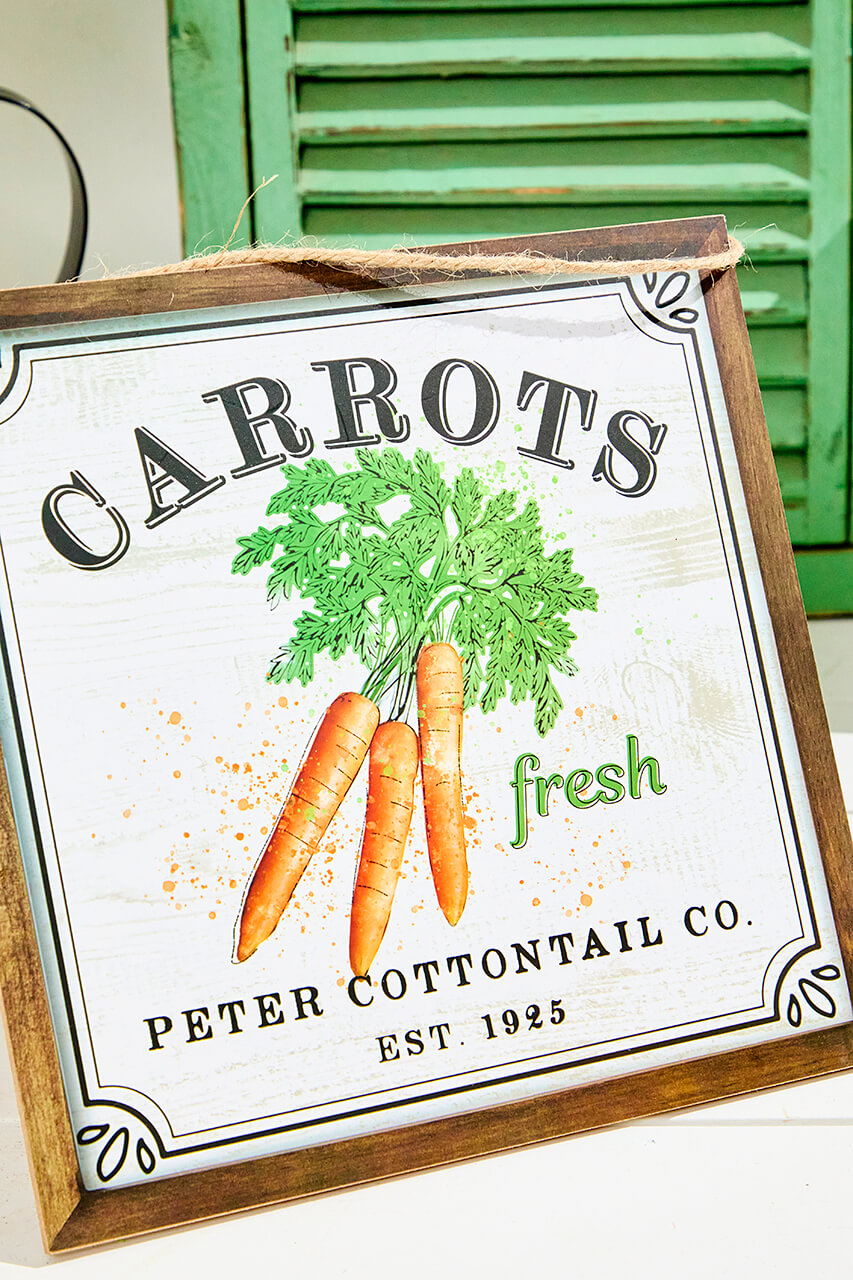 10" Fresh Carrot Peter Rabbit Sign