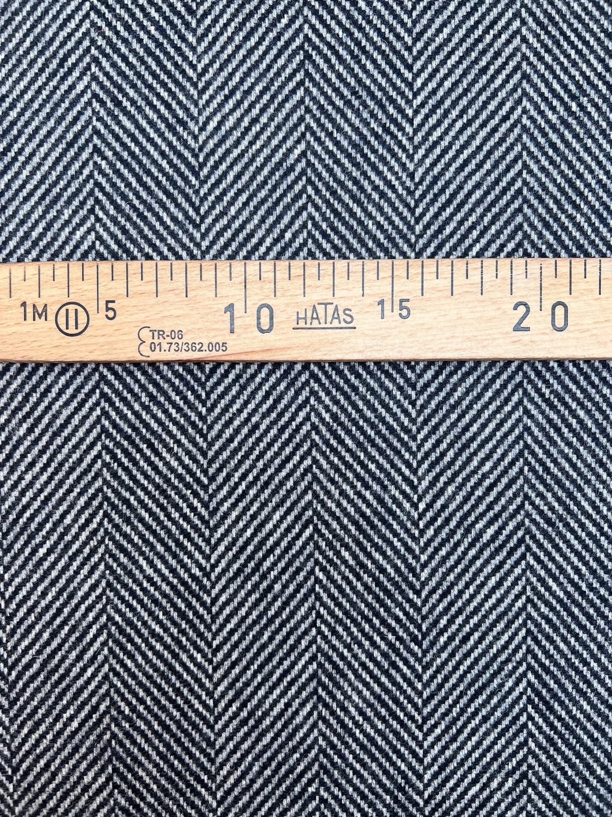 Wool Tweed Gray Herringbone