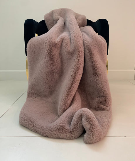 Soft Cozy Faux Fur Blanket Coverlet Bedspread Throw Bedcover Quilt Polyester Fabric - Rose, Crystal Velvet Backing, 50" X 60" (1 Piece)