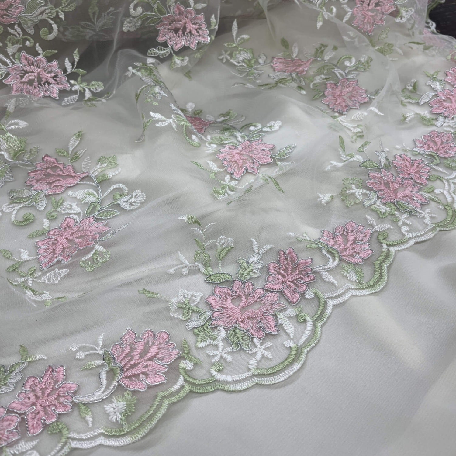Corded Floral Lace Fabric - Scalloped Edges, 53" Width (1 Yard)